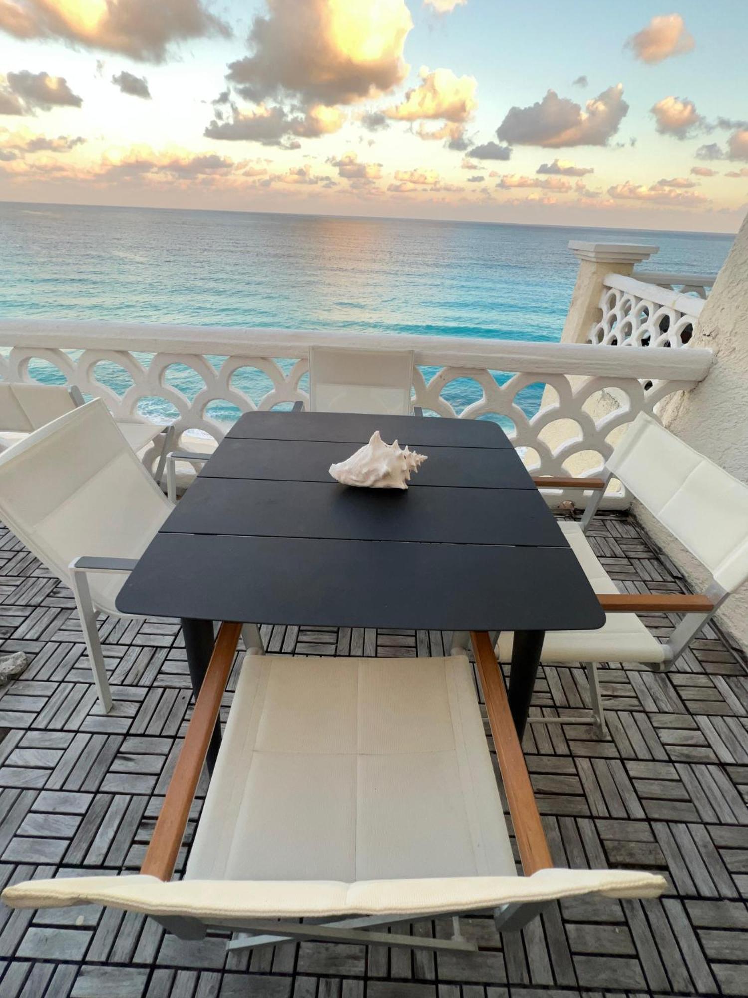 “Magic Sunrise At Cancun” Bagian luar foto